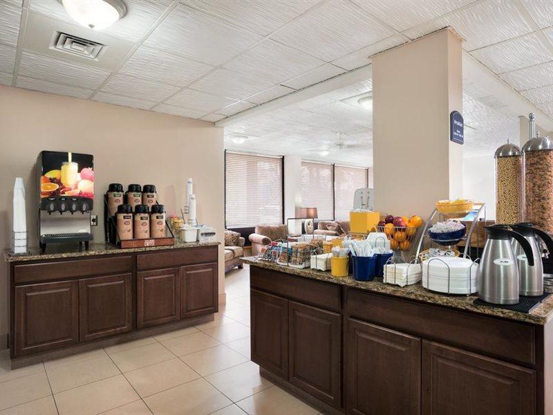 Days Inn By Wyndham Jacksonville Airport Exterior foto